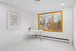 9 Bowen Pl, Stony Brook, NY 11790 - Photo 28