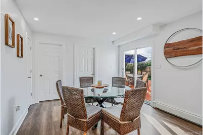 360 Woodside Avenue, Bellport, NY 11713 - Photo 10