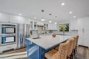 360 Woodside Ave, Bellport, NY 11713 - Photo 6