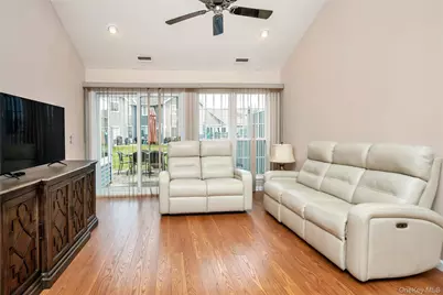 762 Birchwood Park Drive, Middle Island, NY 11953 - Photo 6