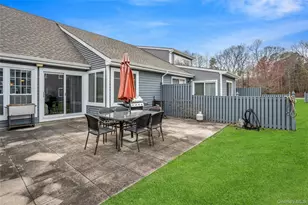 762 Birchwood Park Dr, Middle Island, NY 11953 - Photo 16