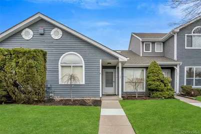 762 Birchwood Park Drive, Middle Island, NY 11953 - Photo 2