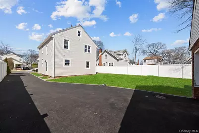 65 Mount Joy Avenue, Freeport, NY 11520 - Photo 32