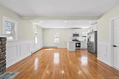 65 Mount Joy Avenue, Freeport, NY 11520 - Photo 24