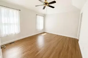 5 White Oak Ct, Coram, NY 11727 - Photo 12