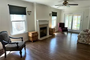 5 White Oak Ct, Coram, NY 11727 - Photo 12