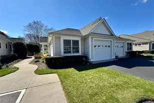 5 White Oak Ct, Coram, NY 11727 - Photo 22