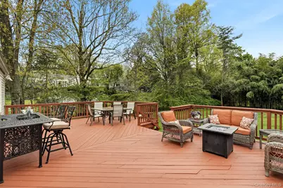 44 Darling Avenue, New Rochelle, NY 10804 - Photo 22