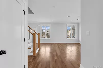 2437 Archer Street, Seaford, NY 11873 - Photo 4