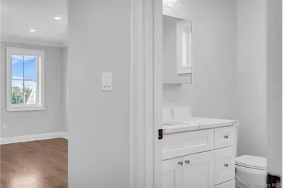 2437 Archer Street, Seaford, NY 11873 - Photo 32