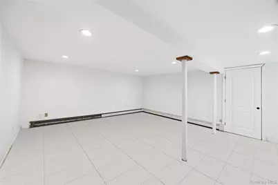 14 Platt Avenue, West Babylon, NY 11704 - Photo 20