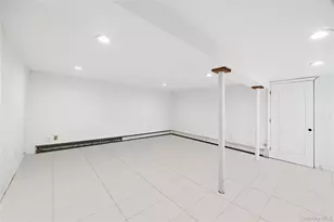 14 Platt Ave, West Babylon, NY 11704 - Photo 20