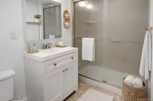 2826 Philip Ave, Bronx, NY 10465 - Photo 4