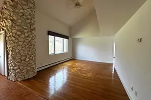 2581 Roanoke Ave, Riverhead, NY 11901 - Photo 10