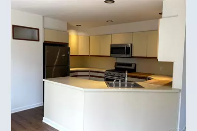 2581 Roanoke Avenue, Riverhead, NY 11901 - Photo 4