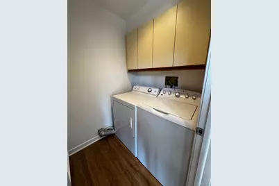 2581 Roanoke Avenue, Riverhead, NY 11901 - Photo 2