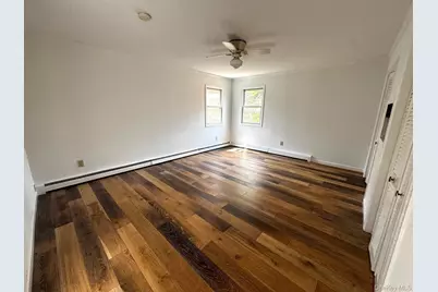 2581 Roanoke Avenue, Riverhead, NY 11901 - Photo 12