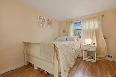 34 Bonnie Drive, Westbury, NY 11590 - Photo 22