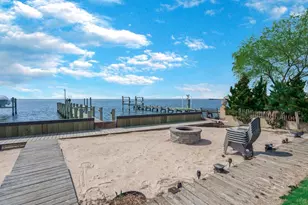 73 E Beach Promenade, Lindenhurst, NY 11757 - Photo 26