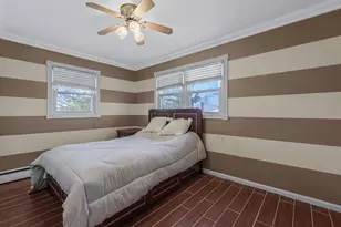 73 E Beach Promenade, Lindenhurst, NY 11757 - Photo 16