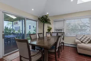 73 E Beach Promenade, Lindenhurst, NY 11757 - Photo 10