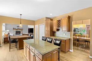 287 Dayton Ave, Manorville, NY 11949 - Photo 10