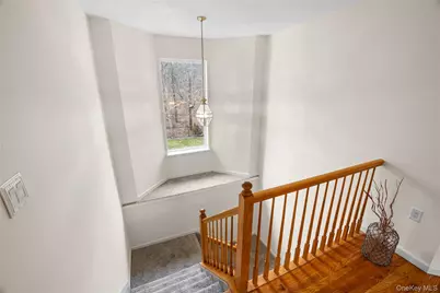 287 Dayton Avenue, Manorville, NY 11949 - Photo 20