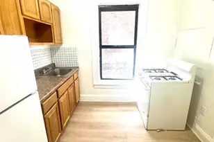 30 Macombs Pl, New York, NY 10039 - Photo 2