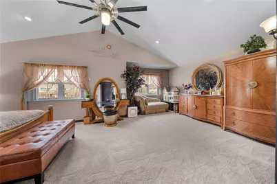 1 Clubhouse Circle, Central Islip, NY 11722 - Photo 22
