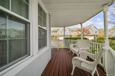 1 Clubhouse Circle, Central Islip, NY 11722 - Photo 4