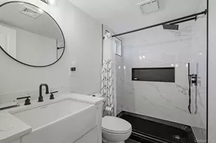 2903 Sipp Ave, Medford, NY 11763 - Photo 28