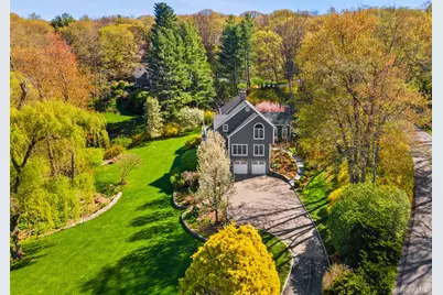21 Hemlock Hills, Chappaqua, NY 10514 - Photo 1