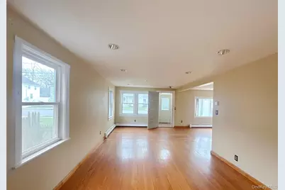 11 Waldo Avenue, Greenvale, NY 11548 - Photo 4