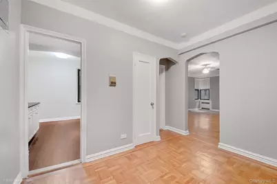 41-09 41st Street, Sunnyside, NY 11104 - Photo 6