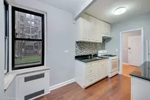 41-09 41st St, Sunnyside, NY 11104 - Photo 4