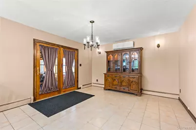 86 Tremont Avenue, Medford, NY 11763 - Photo 30