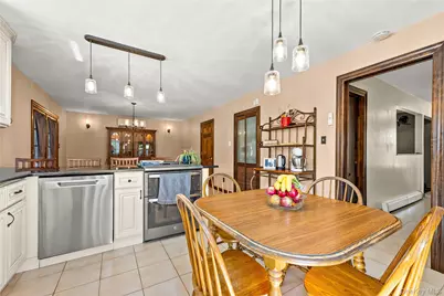 86 Tremont Avenue, Medford, NY 11763 - Photo 36