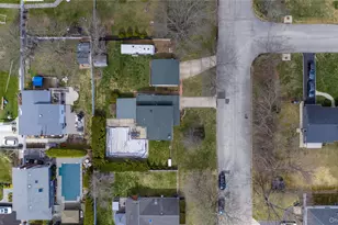 86 Tremont Ave, Medford, NY 11763 - Photo 12