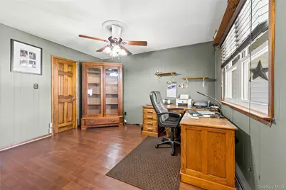 86 Tremont Avenue, Medford, NY 11763 - Photo 38