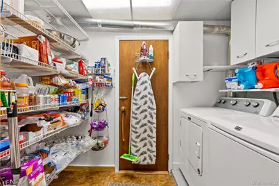 86 Tremont Avenue, Medford, NY 11763 - Photo 28