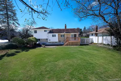 390 Townline Road, Commack, NY 11725 - Photo 22