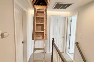 11 Manor Ln, Stony Brook, NY 11790 - Photo 16