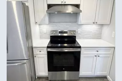 11 Manor Lane, Stony Brook, NY 11790 - Photo 8