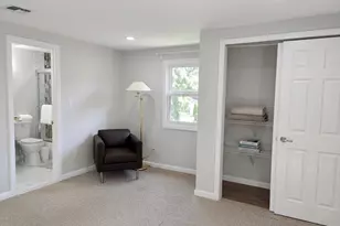 11 Manor Ln, Stony Brook, NY 11790 - Photo 16