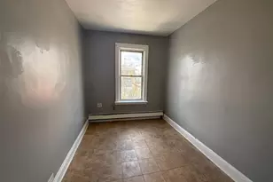 731 Calhoun Ave, Bronx, NY 10465 - Photo 8