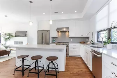 108 Mamaroneck Avenue #302, Mamaroneck, NY 10543 - Photo 4