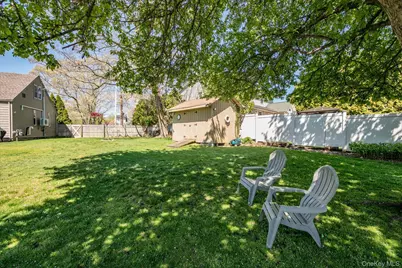 5 Erlwein Court, Massapequa, NY 11758 - Photo 24
