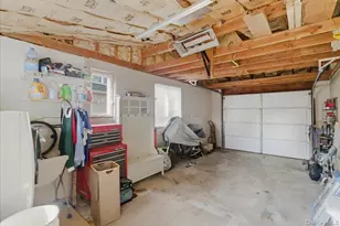 5 Erlwein Ct, Massapequa, NY 11758 - Photo 20