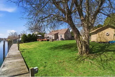 5 Erlwein Court, Massapequa, NY 11758 - Photo 26