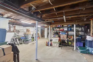 5 Erlwein Ct, Massapequa, NY 11758 - Photo 22